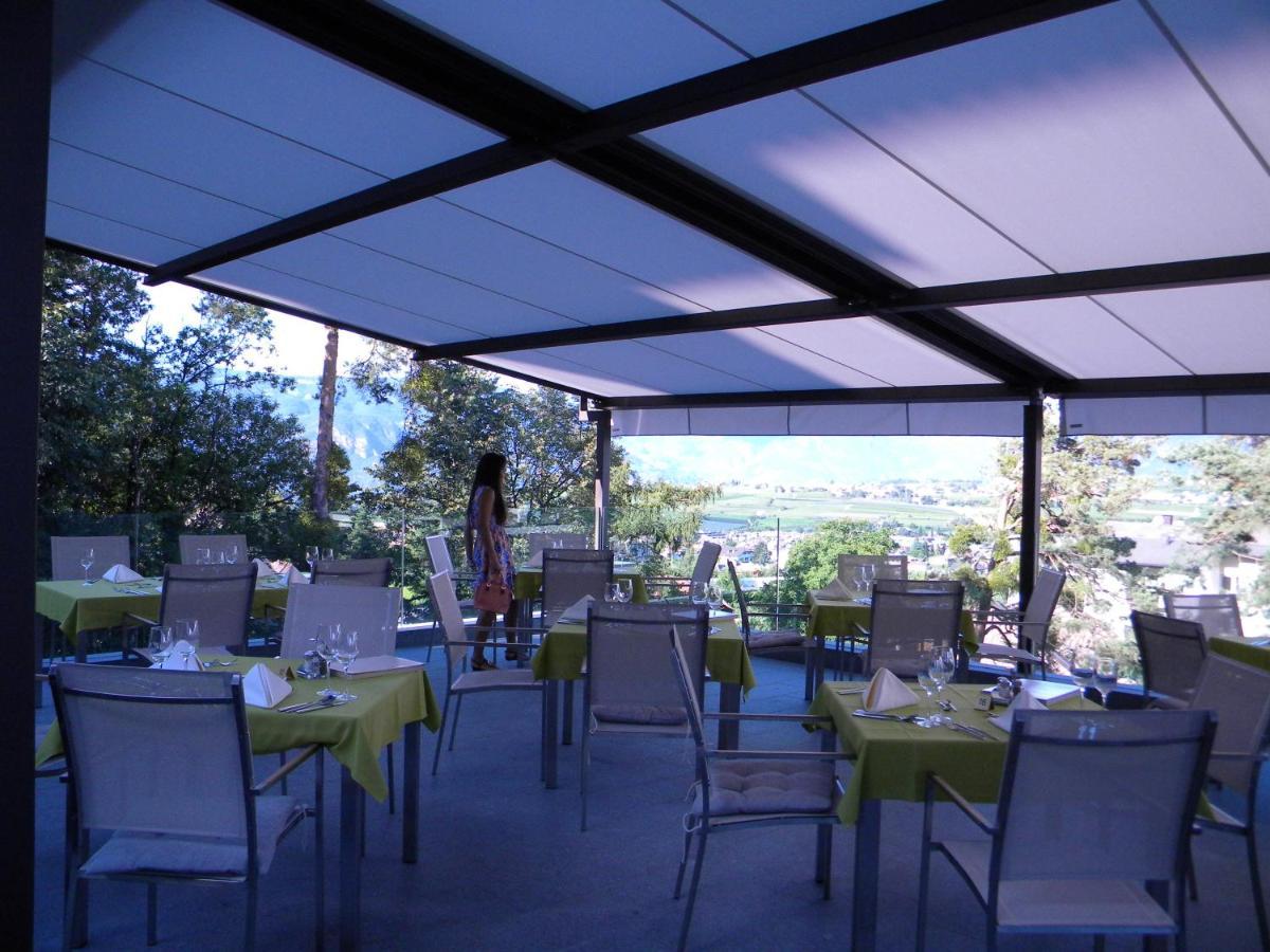 Hotel Lambrechtshof Appiano Sulla Strada Del Vino Esterno foto